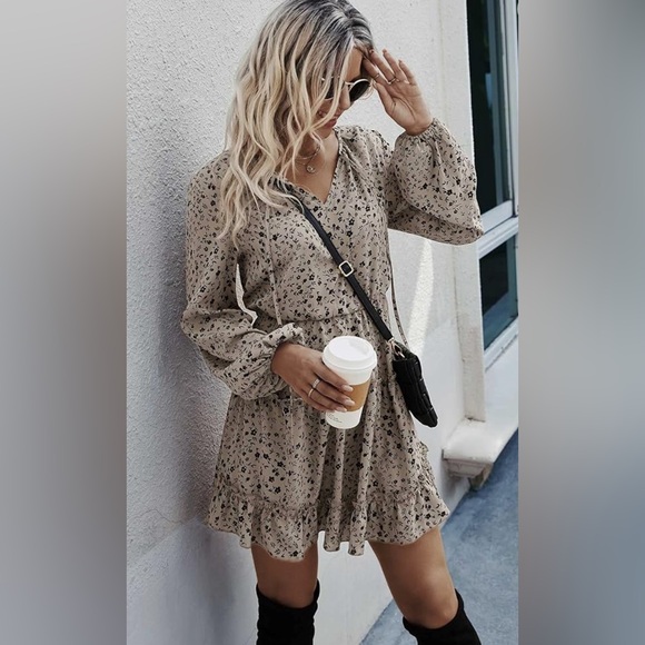 Bohemian Ditzy Floral Knot Tie Bow A-Line Dress - Picture 6 of 7